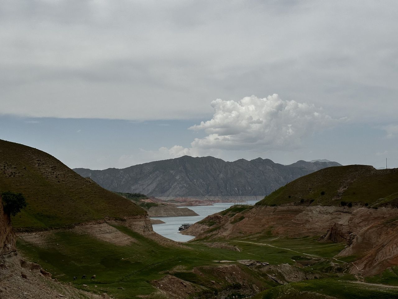 The expedition along the Amu Darya River basin ended in Tajikistan