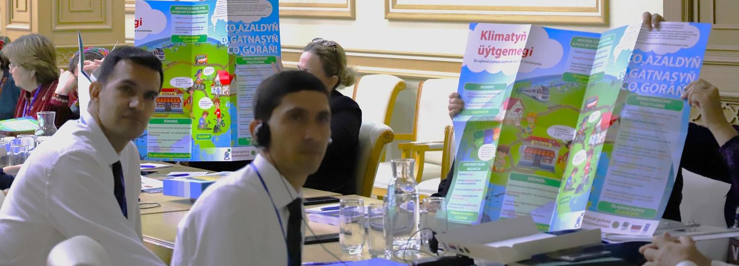 UNDP in Turkmenistan presented a new regional initiative on climate education to the country’s teachers
